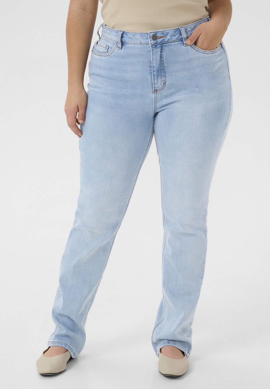

Джинсы Bootcut SINA Kaffe Curve, светло-голубой