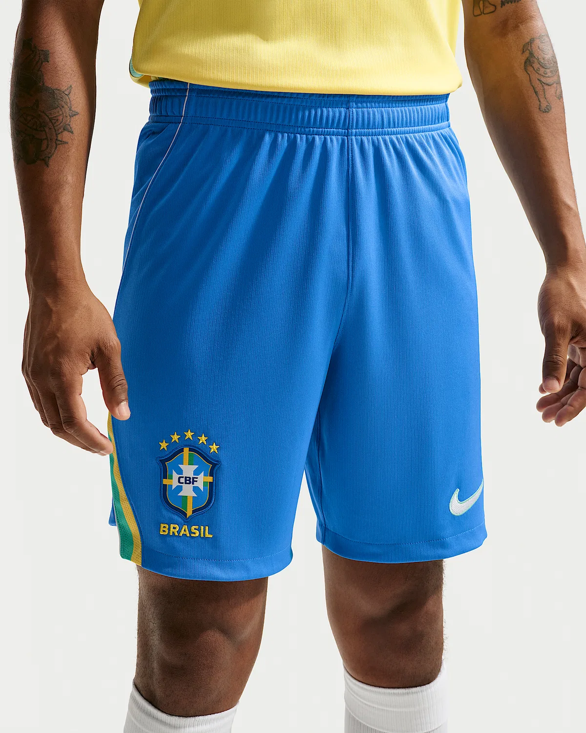 Мужские футбольные шорты Nike Dri-FIT Brazil 2026 Stadium Home, Light Photo Blue/Light Menta/White — фото 2