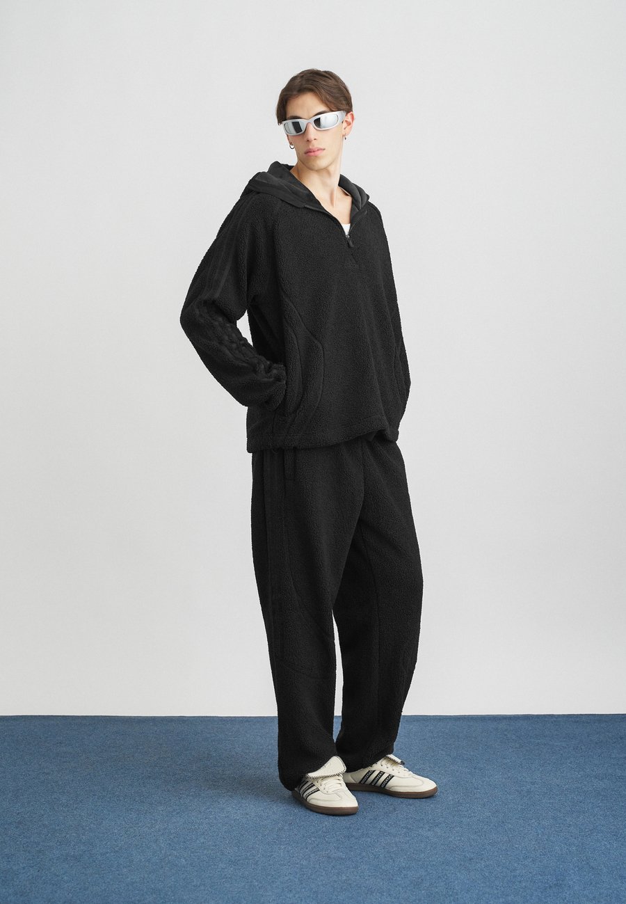 Джемпер Adidas Originals Fleece jumper, Black — фото 2