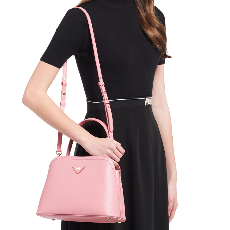 PRADA Сумка из крокодиловой кожи женская лепестково-розовая — фото 4