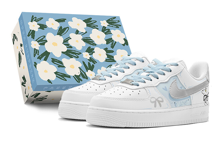 

Женские кроссовки для скейтбординга Nike Air Force 1, Sky Blue