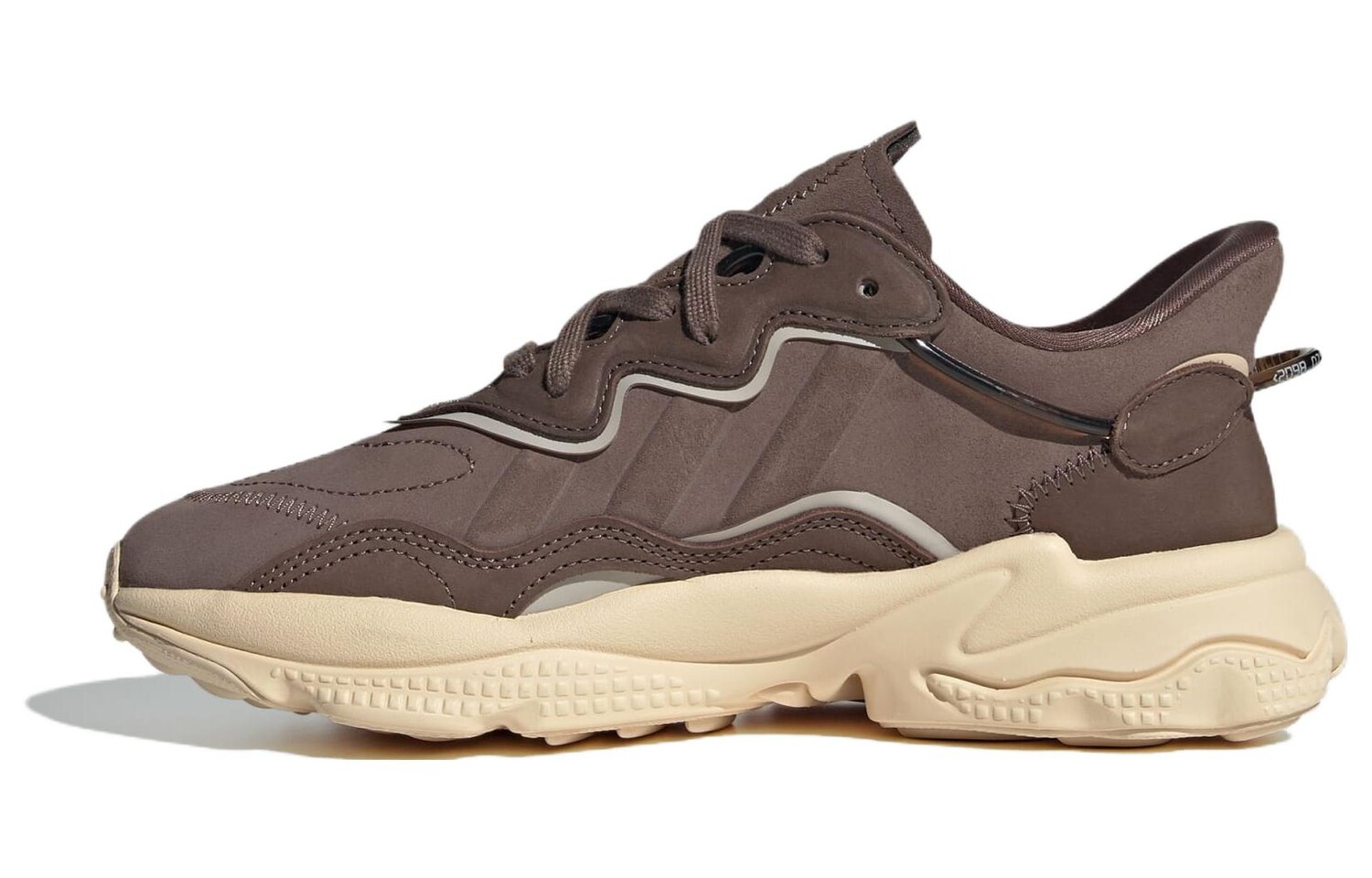 

Кроссовки женские OZWEEGO W Mid-top коричневые Adidas