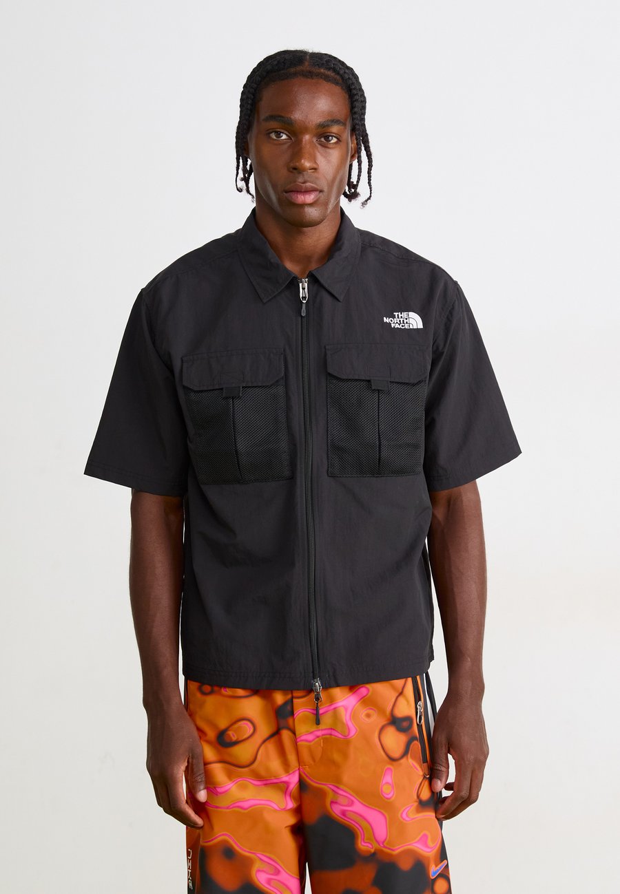 

Куртка The North Face OUTDOOR OVERSIZE, Black