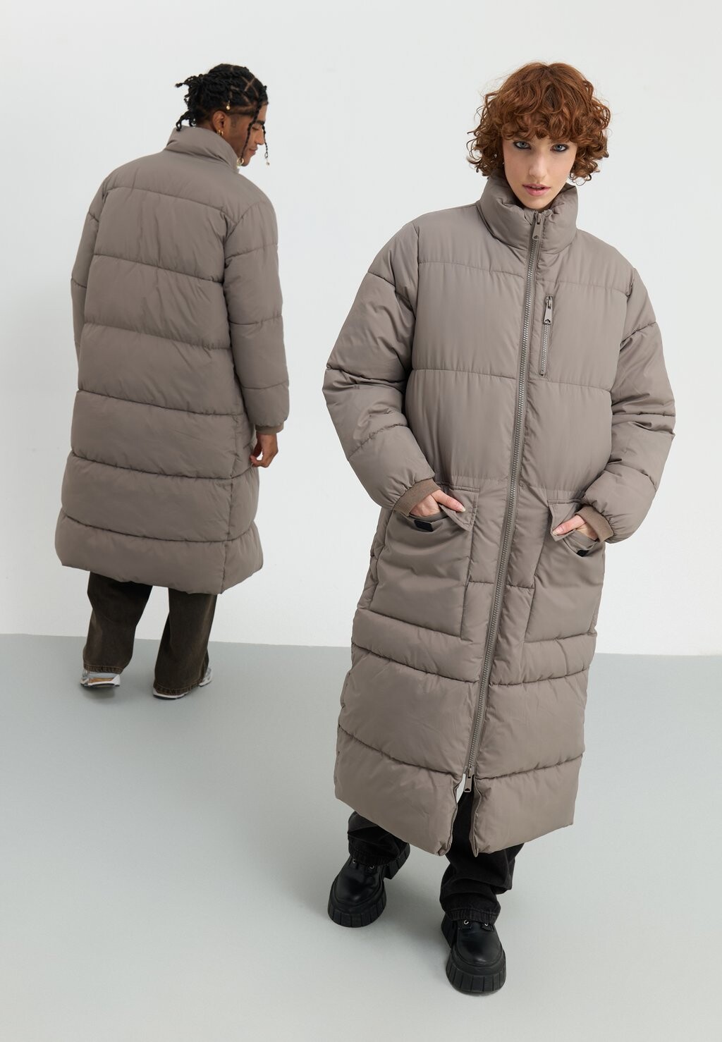 

Зимнее пальто UNISEX YOURTURN, серо-коричневый