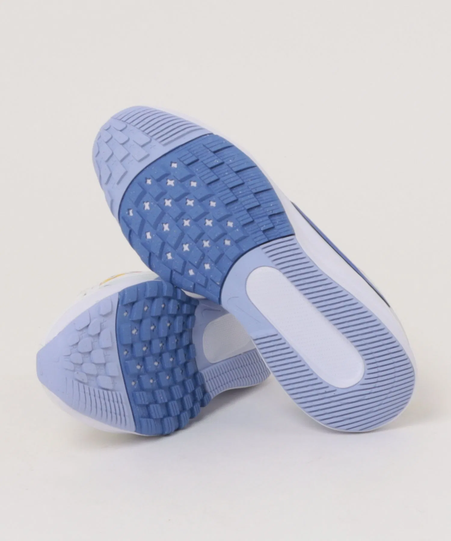 Детские кроссовки NIKE STAR RUNNER 5 SE белые — фото 3