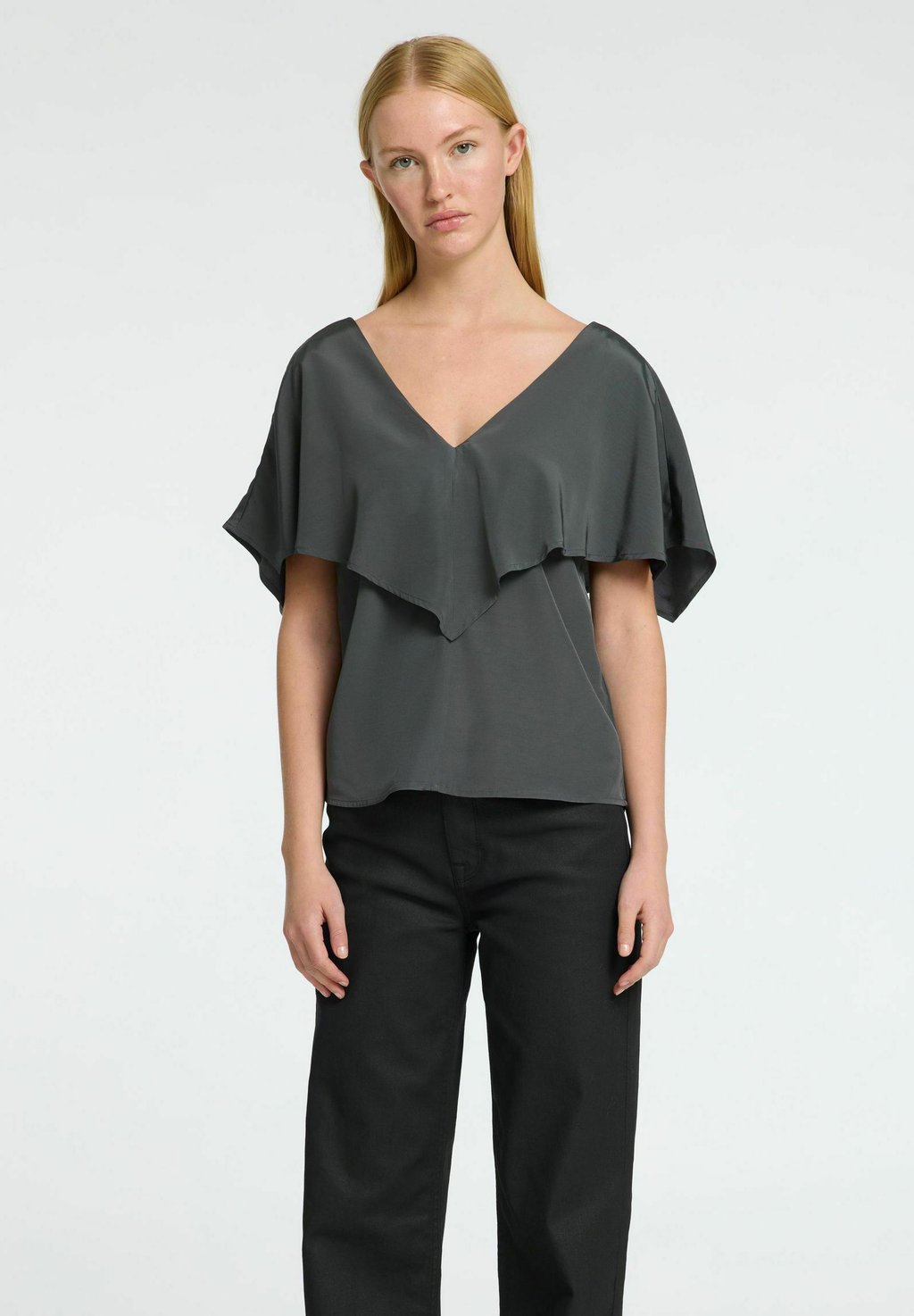 

Блуза MIT 2/4 ÄRMELN LAYERLOOK Selected Femme, темно-серый