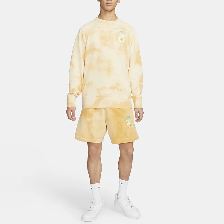 Футболка Nike с тай-дай эффектом и вышитой маргариткой 'Gold Sand', Placer Gold — фото 4