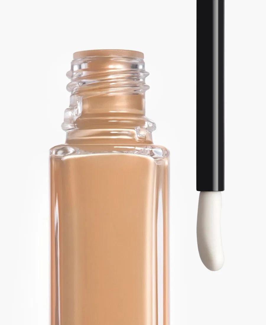 Les Beiges Natural Healthy Glow Сыворотка-консилер Chanel, b80 beige — фото 3