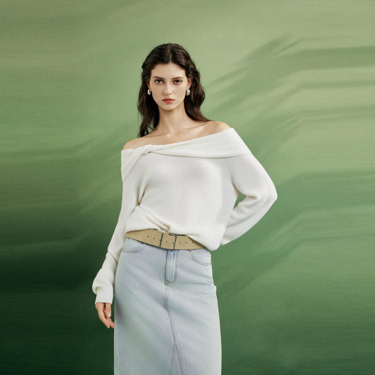 

Свитер Women's Crew Neck Moderate Others ELLE, белый