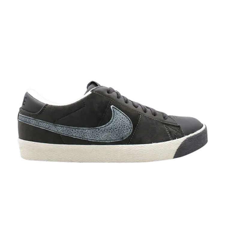 

Кеды Nike Blazer Low Premium, коричневый