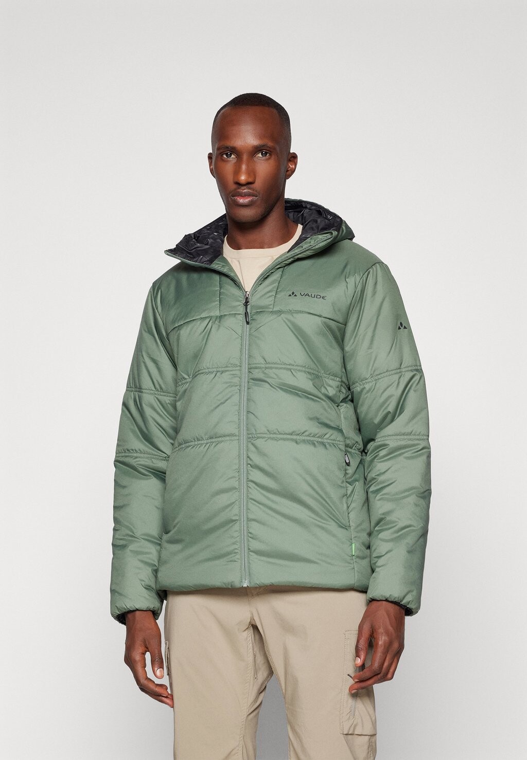 

Зимняя куртка MEN'S NEYLAND HOODED INSULATION JACKET Vaude, светло-зеленый