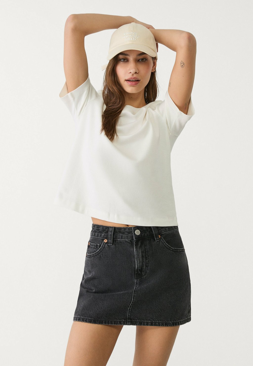 

Мини-юбка A-line skirt Stradivarius, цвет Mottled Light Grey