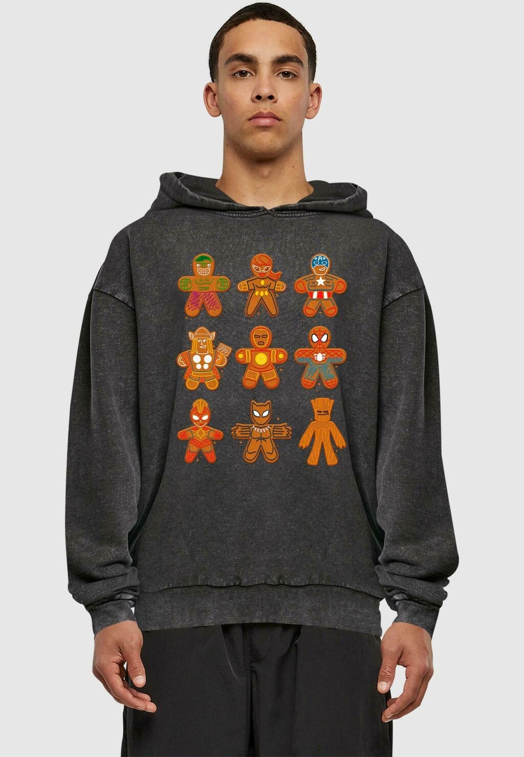 

Толстовка с капюшоном MARVEL UNIVERSE CHRISTMAS GINGERBREAD AVENGERS ACID WASHED ABSOLUTE CULT, черный