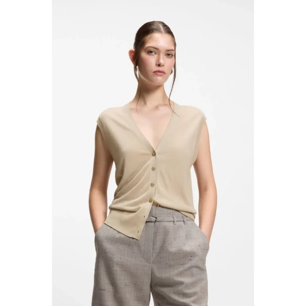 Knitted vest with merino wool BOSS, светло-бежевый — фото 3