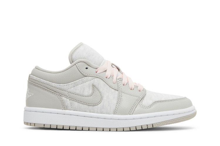 Кроссовки Air Jordan Wmns Air Jordan 1 Low SE 'Light Iron Ore', серый — фото 2