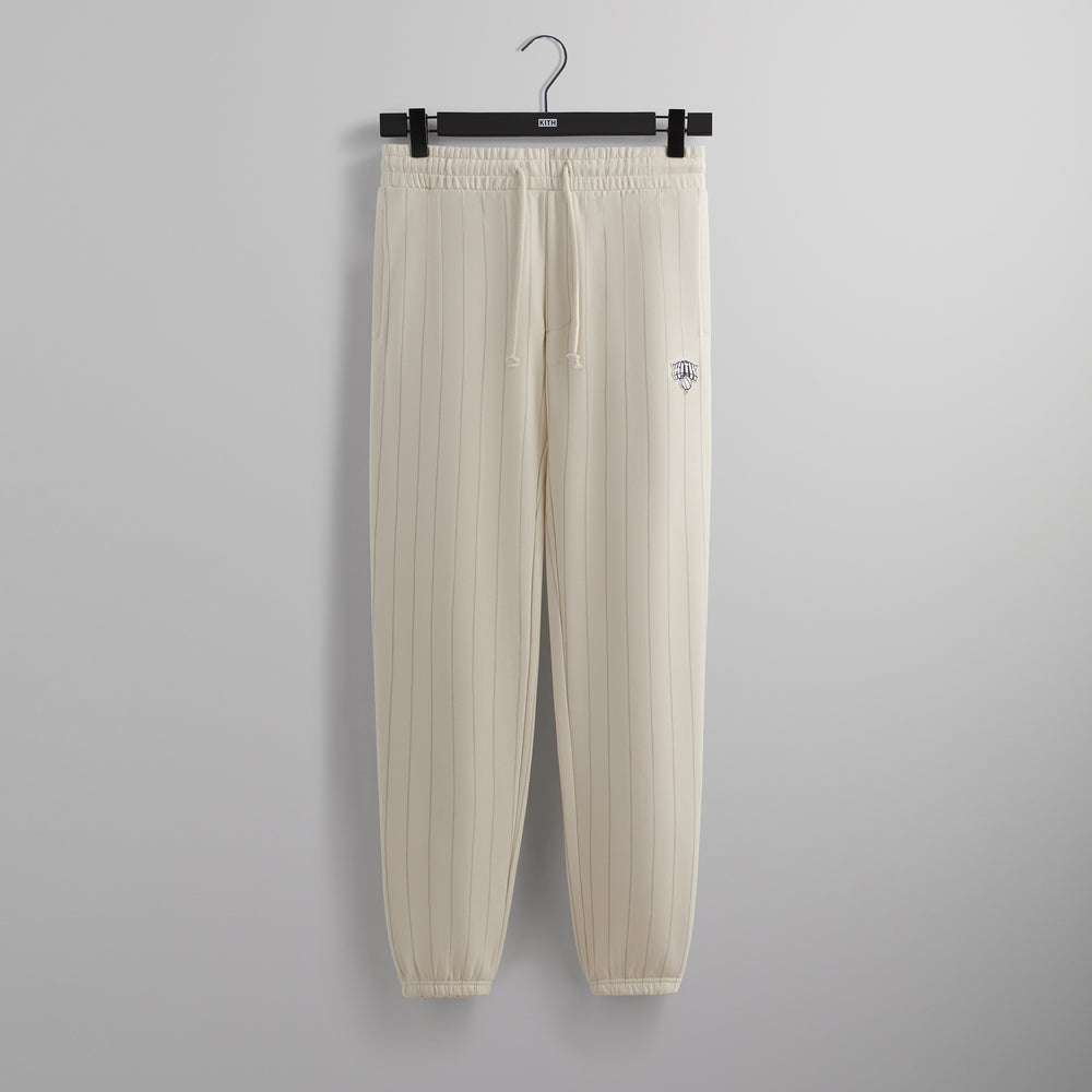 

Брюки Kith for the New York Knicks NY Pinstripe Williams I Sweatpant, цвет Sandrift