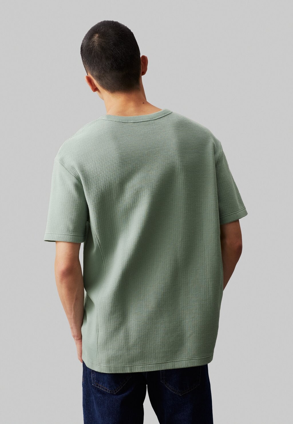 

Футболка с принтом CITY GRID TEE Calvin Klein, серый