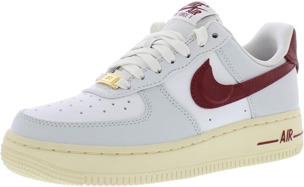 Кроссовки Nike Air Force 1, красный