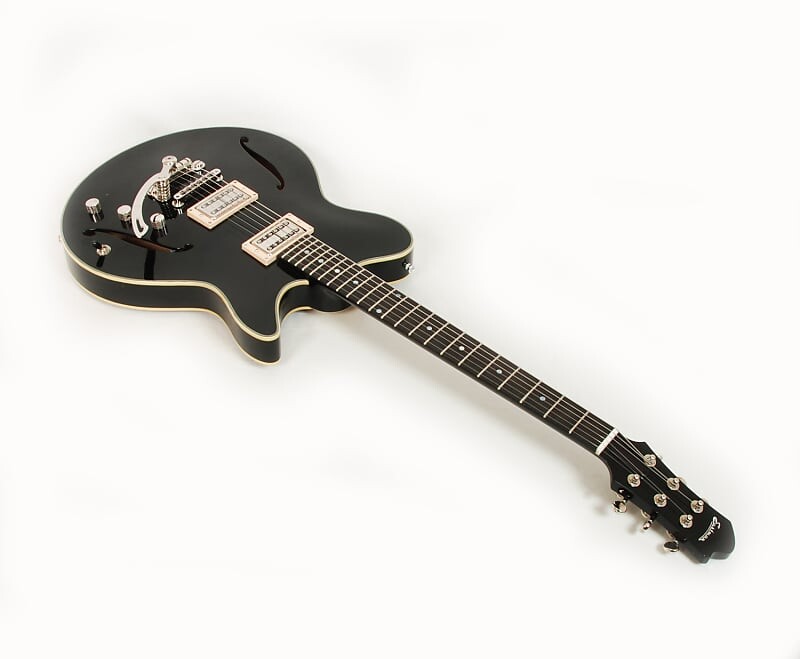 

Электрогитара Eastman Romeo NYC Jet Black @ LA Guitar Sales