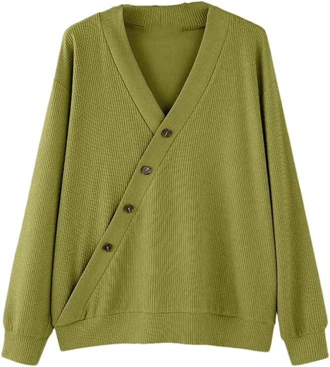 

Мужской вязаный свитер с V-образным вырезом