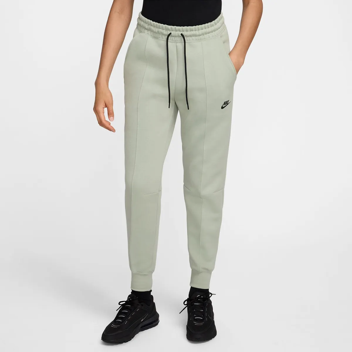 

Женские спортивные брюки Tech Fleece Nike, зеленый