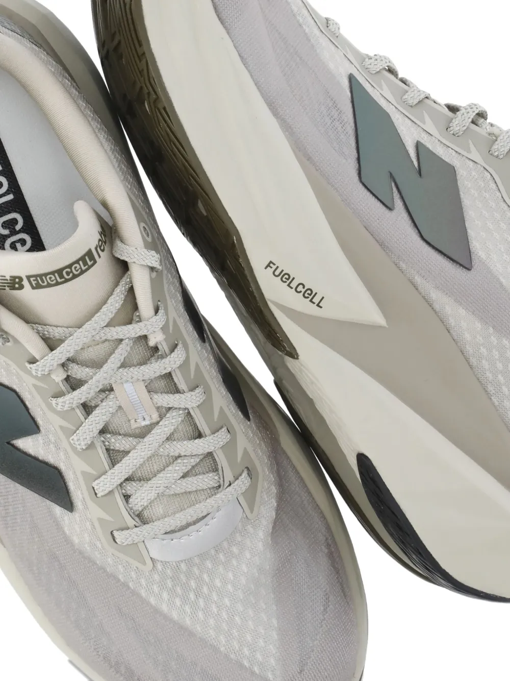 Кроссовки FuelCell Rebel V5 New Balance, бежевый — фото 3