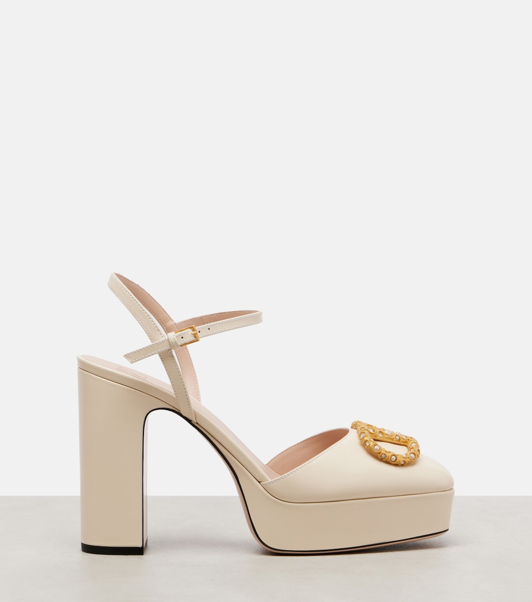 Кожаные платформенные лодочки VLogo 115 Valentino Garavani, Light Ivory/Cream-Crystal — фото 4