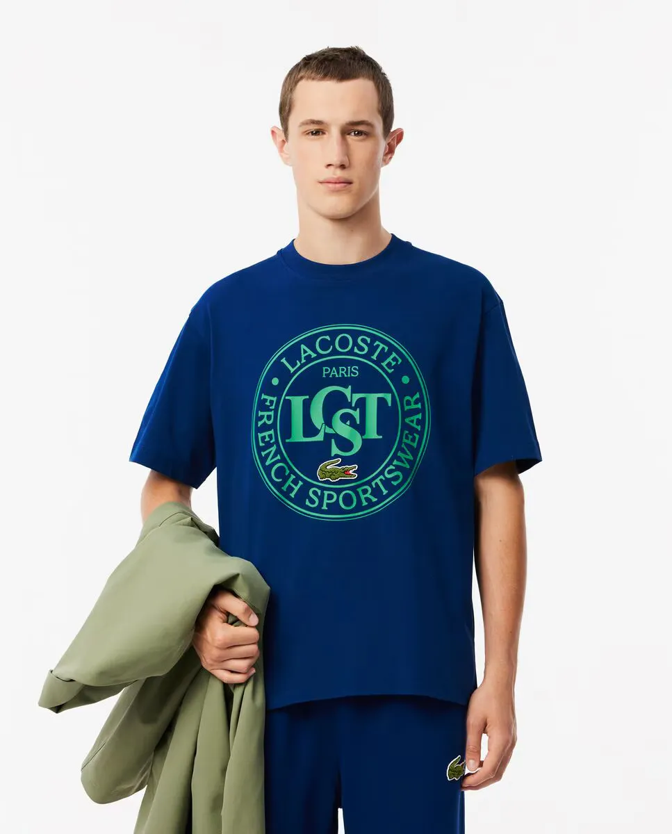 

Мужская трикотажная футболка свободного кроя с короткими рукавами и принтом Lacoste, синий