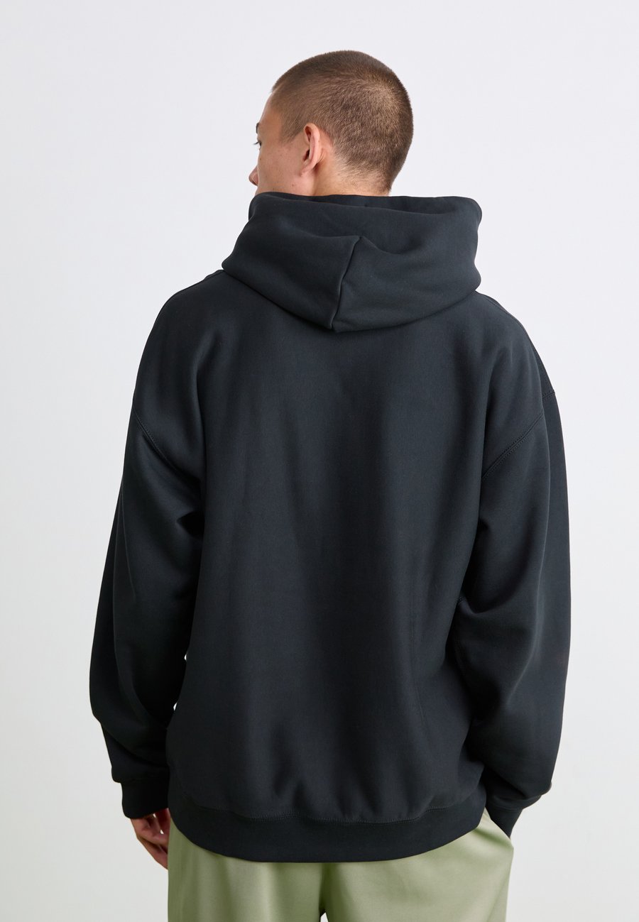 Толстовка Nike Sportswear SOLO HOODIE, Black/White/Black — фото 3