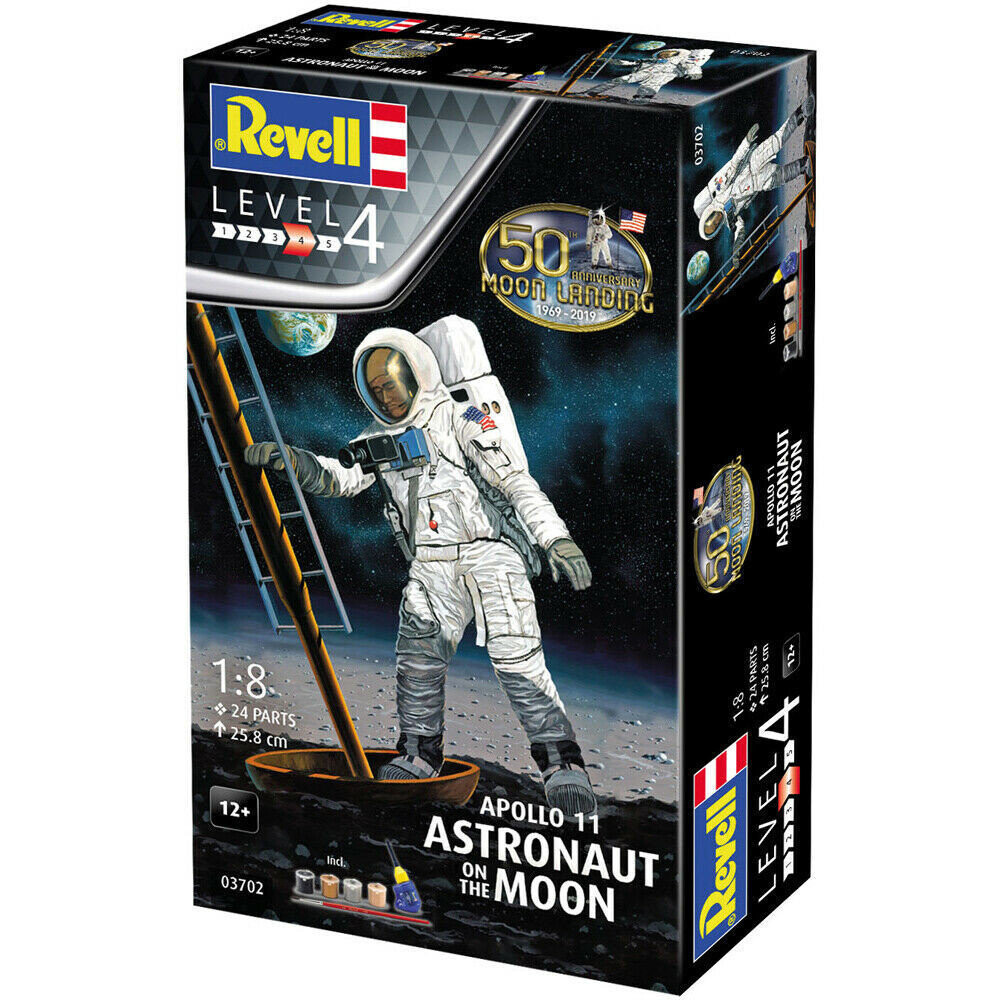 

Revell, Набор моделей Apollo Astronaut 03702 11 1:8