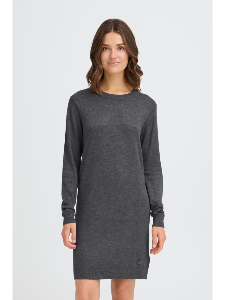 

Oxmo Вязаное платье OXAida серого цвета
