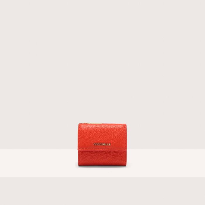 

Кошелек Coccinelle Metallic Soft, цвет Gazpacho