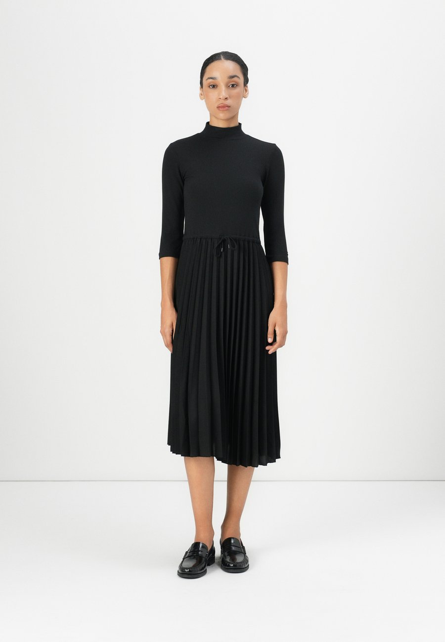 

Платье Tommy Hilfiger SLIM MIDI, Black