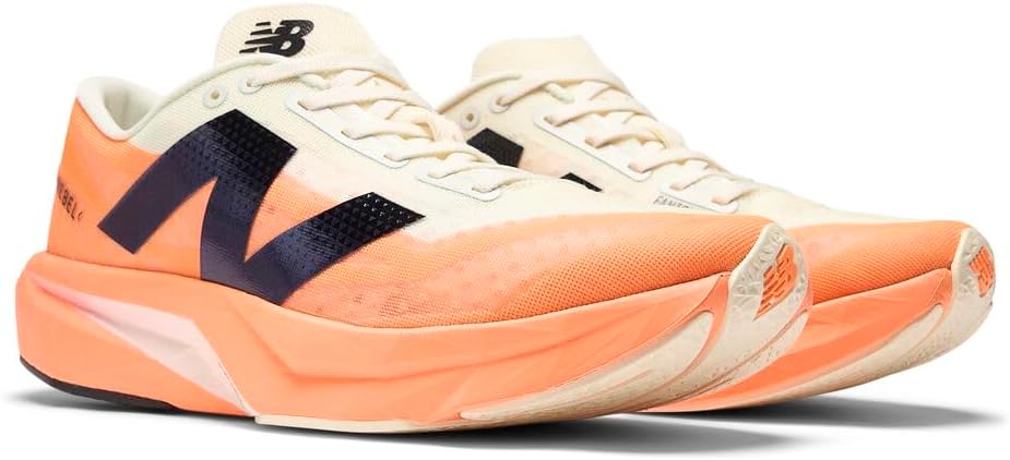 Мужские кроссовки New Balance FuelCell Rebel V4, черный — фото 4