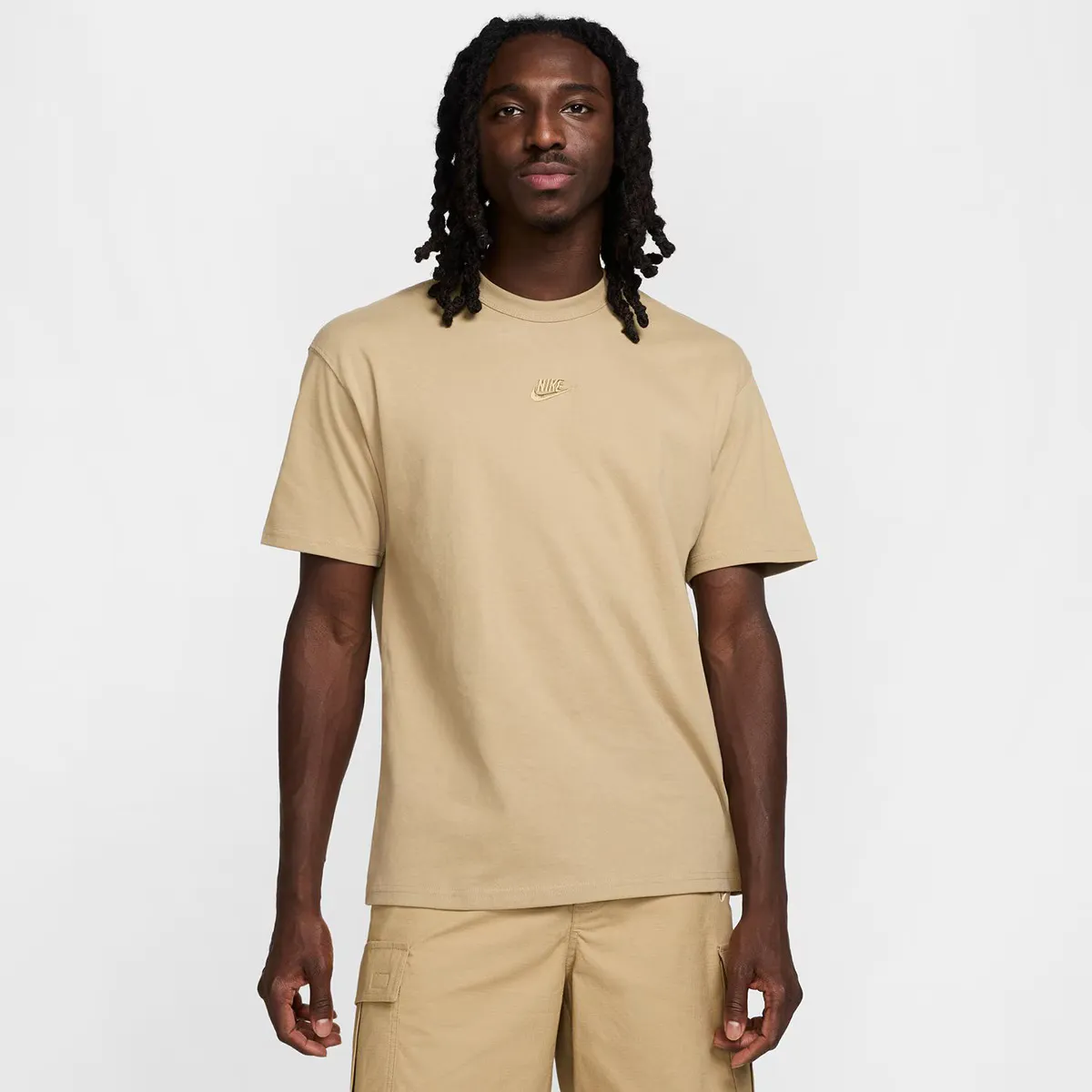 

Мужская футболка Nike Sportswear Premium Essentials, бежевый