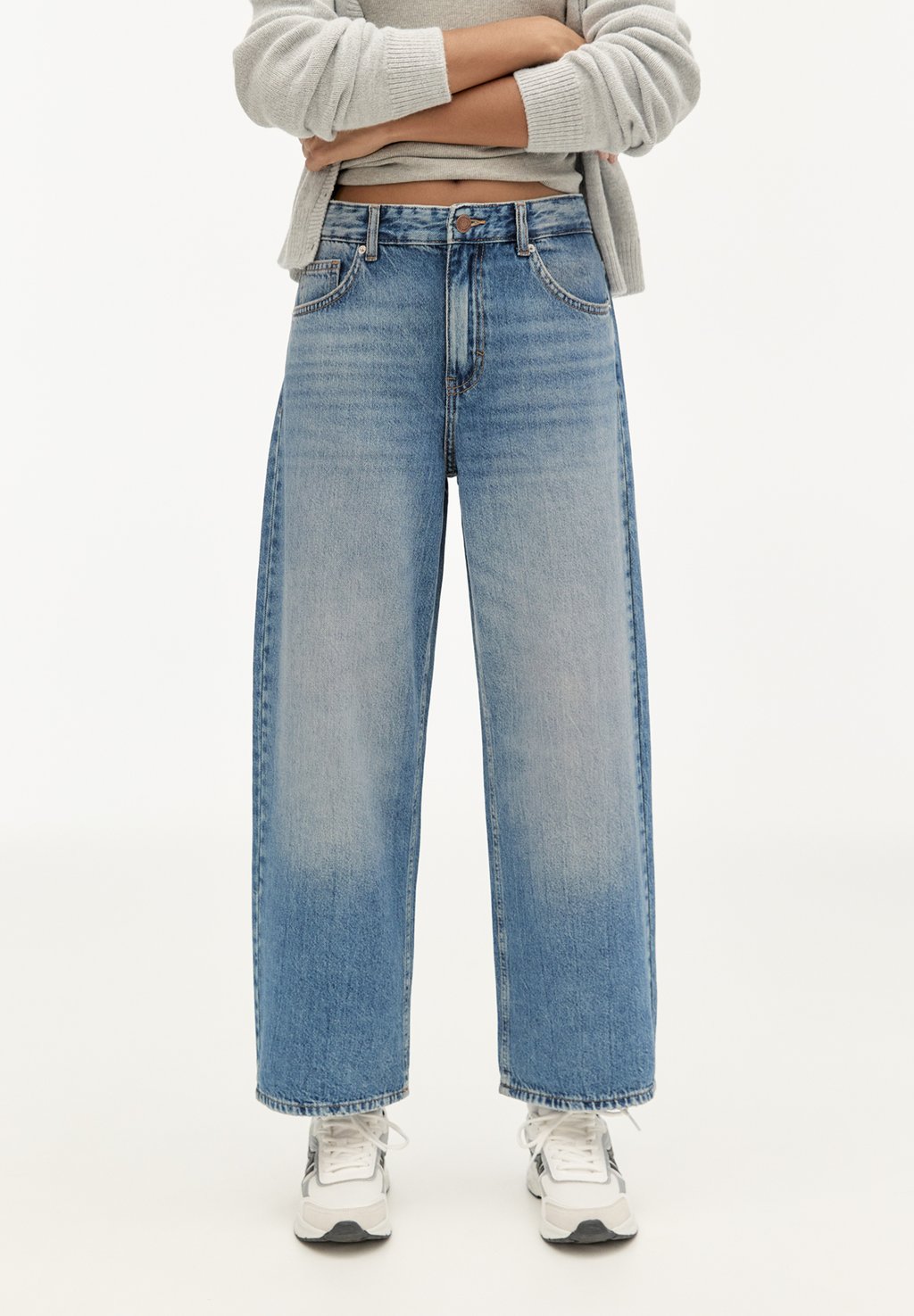 

Джинсы PULL&BEAR, лазурит