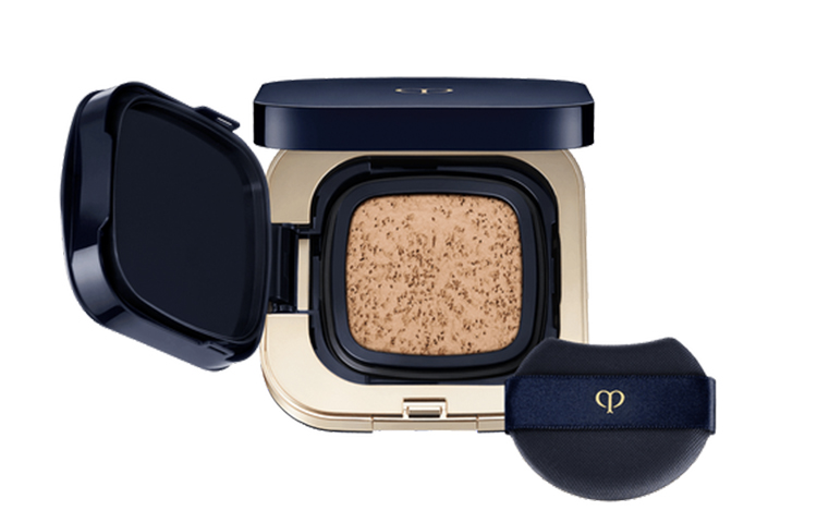 Увлажняющая подушка Air Cushion для маскировки и осветления тона кожи 15g Clé De Peau Beauté — фото 4
