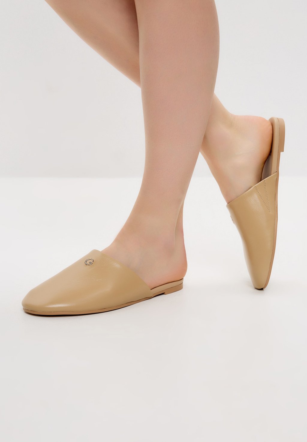 Мюли MINIMALIST COMFORTABLE Cesare Gaspari, бежевый