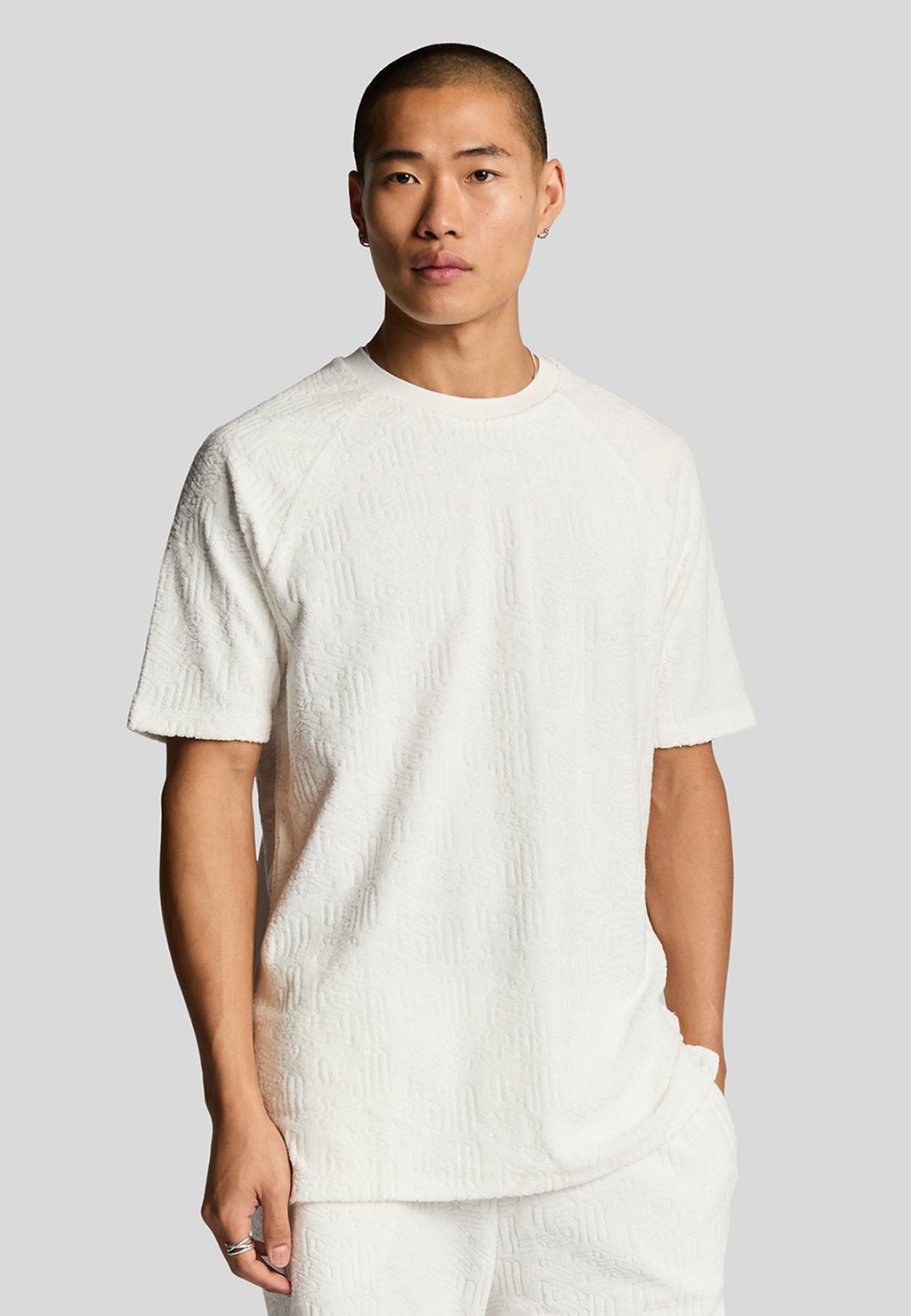

Летняя куртка EMBLEM TOWELLING T-SHIRT Lyle & Scott, кремовый
