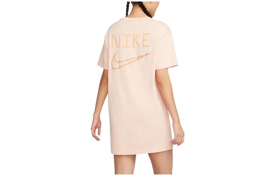 Nike Женские платья с коротким рукавом светло-бежевый — фото 3