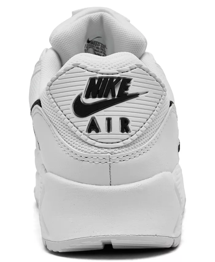 Женские повседневные кроссовки Air Max 90 от Finish Line Nike, белый — фото 4
