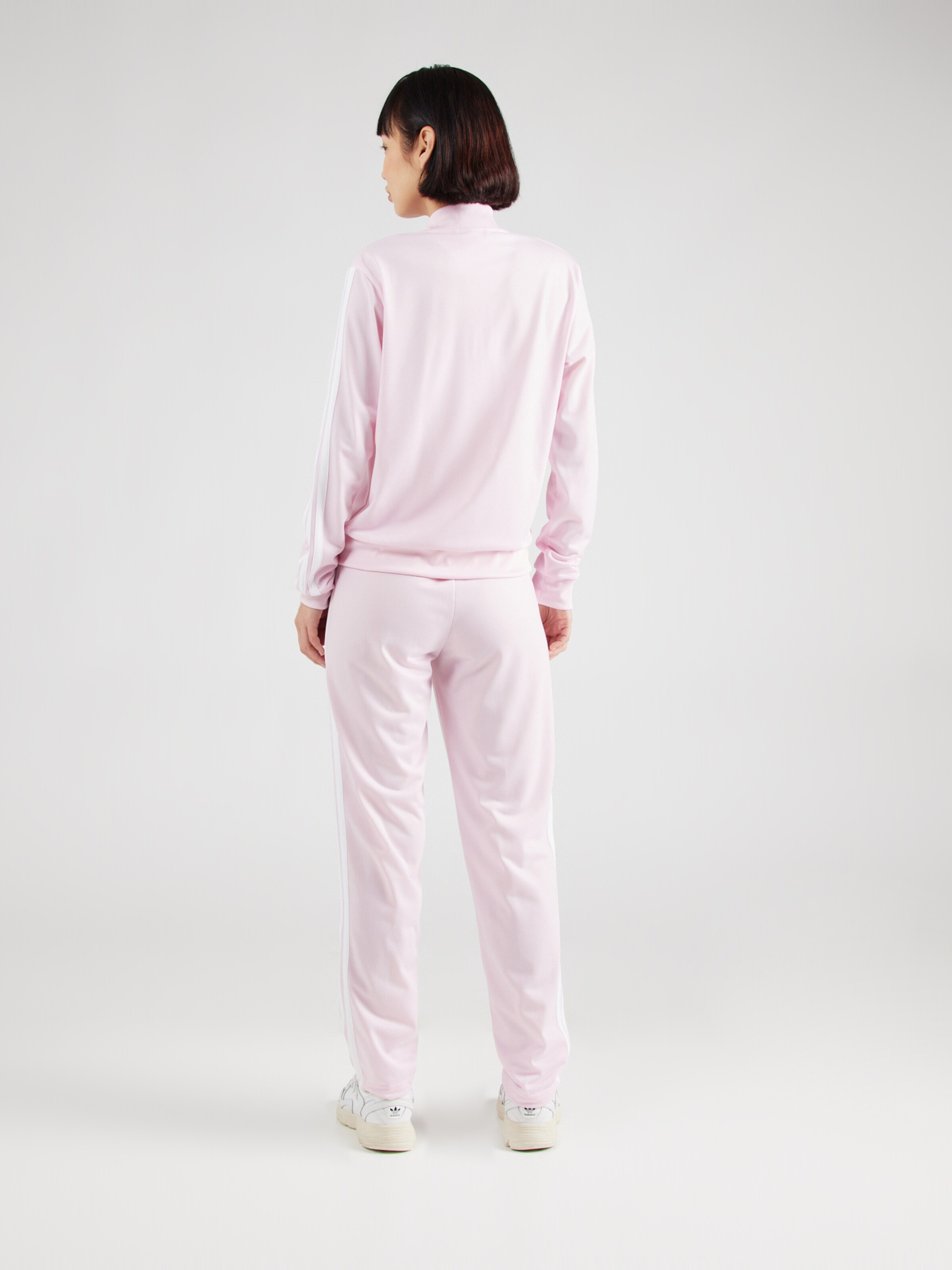 Adidas Sportswear Спортивный костюм 'Essentials' в цвете Rose — фото 4