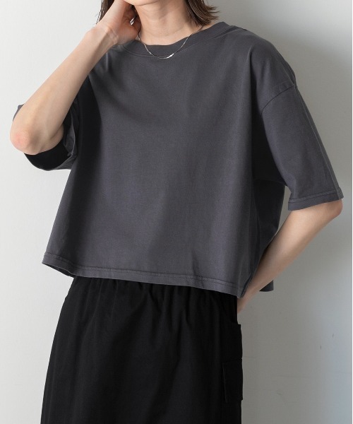 

Футболка короткая винтажная с пигментной отделкой Ad thie, угольно-серый