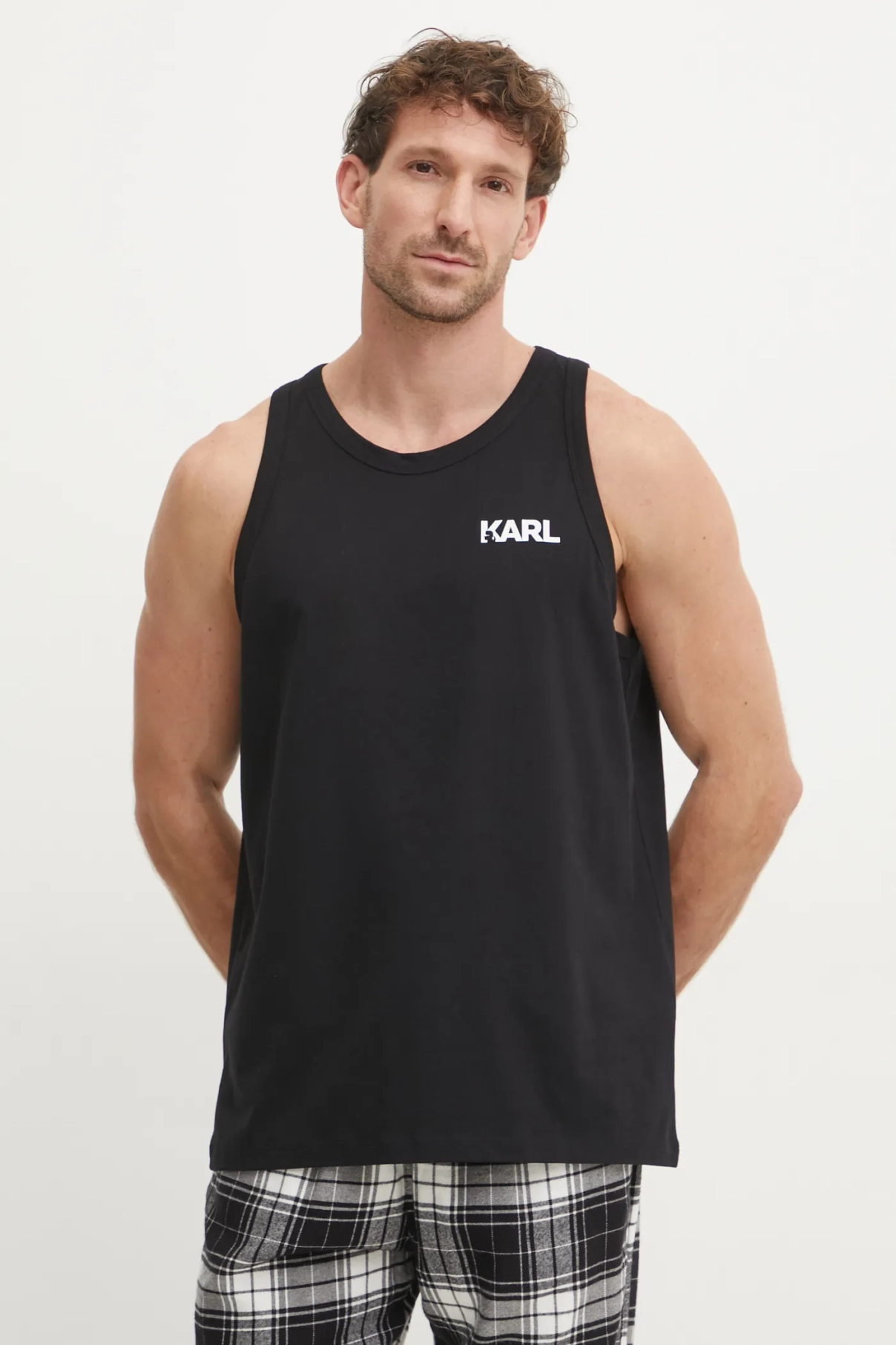 

Хлопковая футболка Karl Lagerfeld, черный