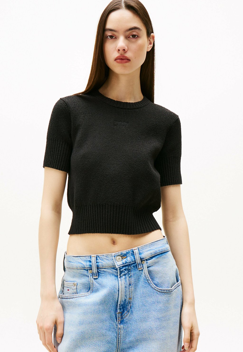 

Базовая футболка SHORT SLEEVE Tommy Jeans, черный