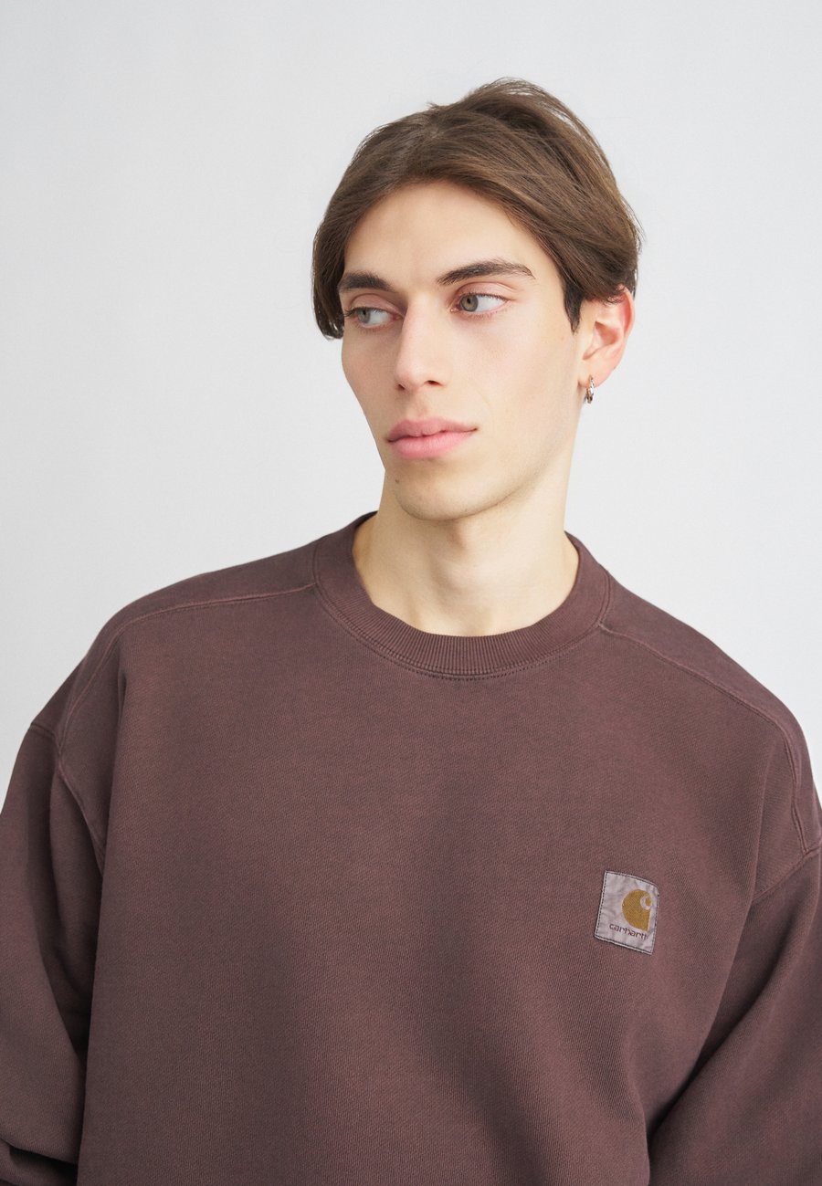 

Толстовка Carhartt WIP VISTA, Palisander/Brown