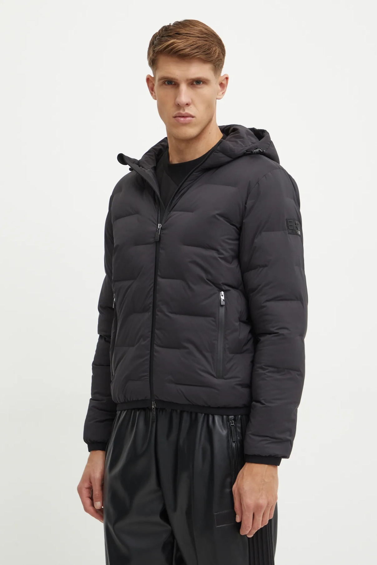 

Куртка EA7 Emporio Armani, черный