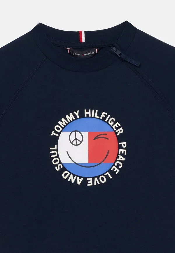 Забавная футболка с принтом в виде флага Tommy Hilfiger, Dark Night Navy — фото 4