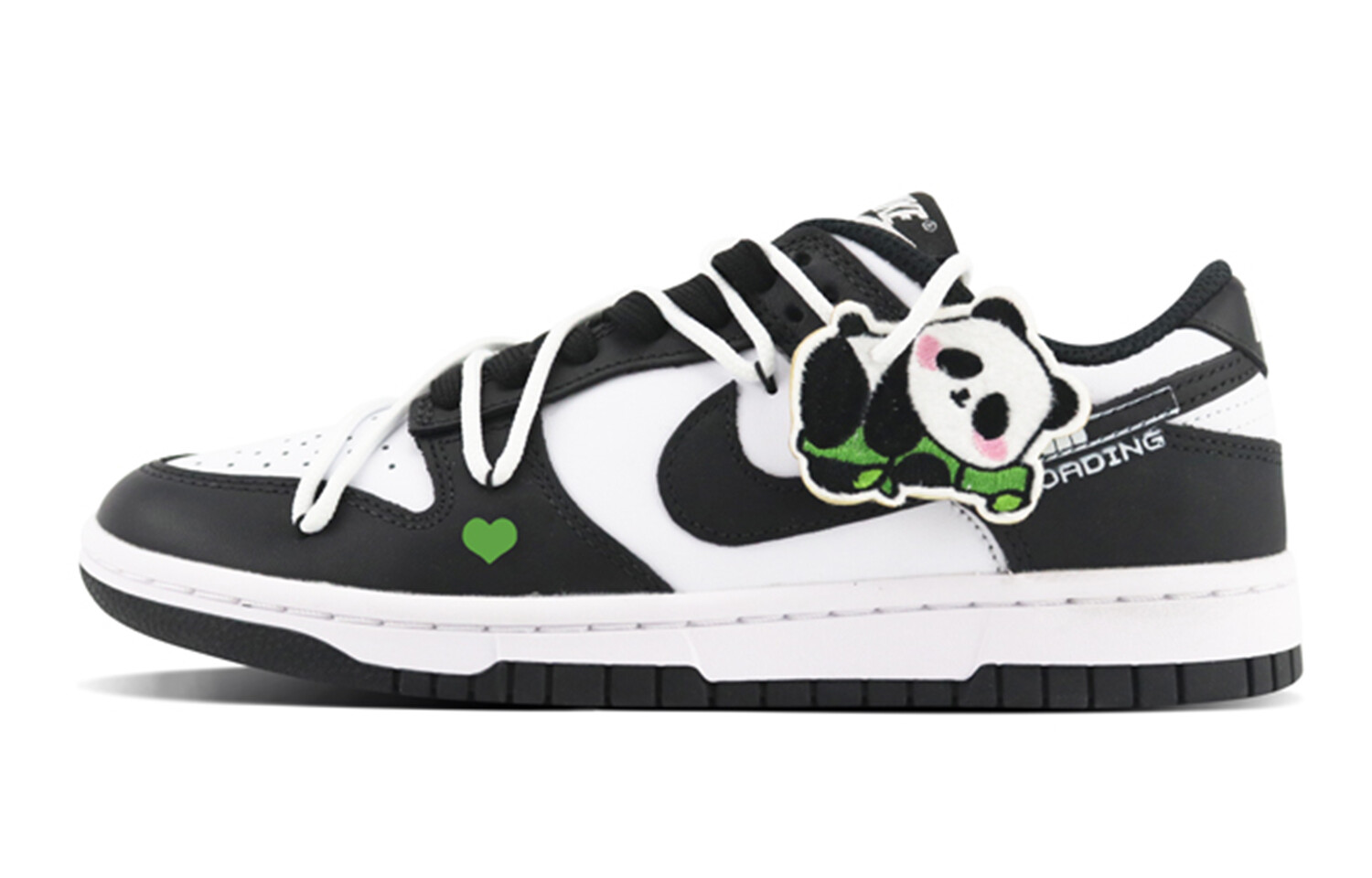 

Кроссовки Nike Dunk Skateboarding Shoes Women's Low-top Black/white, черный