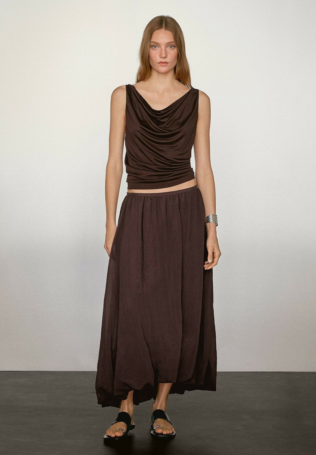 

Юбка макси BALLOON MIDI - Puffball skirt Massimo Dutti, коричневый